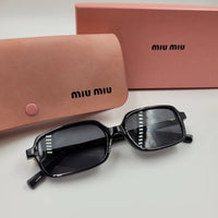 Miu-Miu Retangular