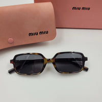 Miu-Miu Retangular