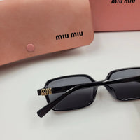 Miu-Miu Retangular