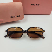 Miu-Miu Retangular