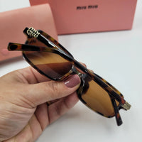 Miu-Miu Retangular